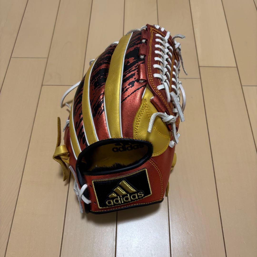 adidas【アディダス 】軟式グローブ　オールラウンド用