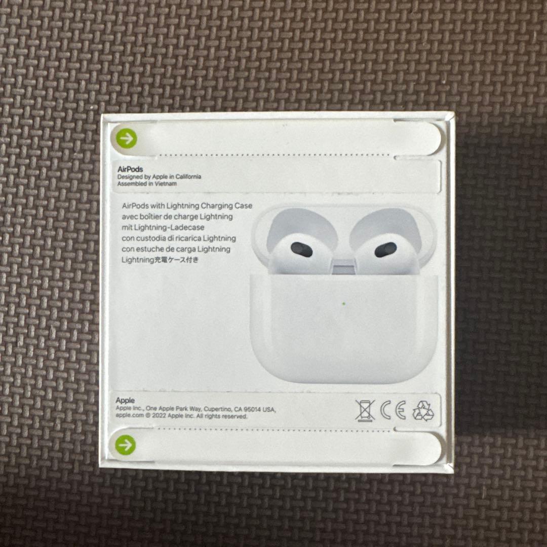 完全新品 AirPods 本体 Lightning充電ケース付き