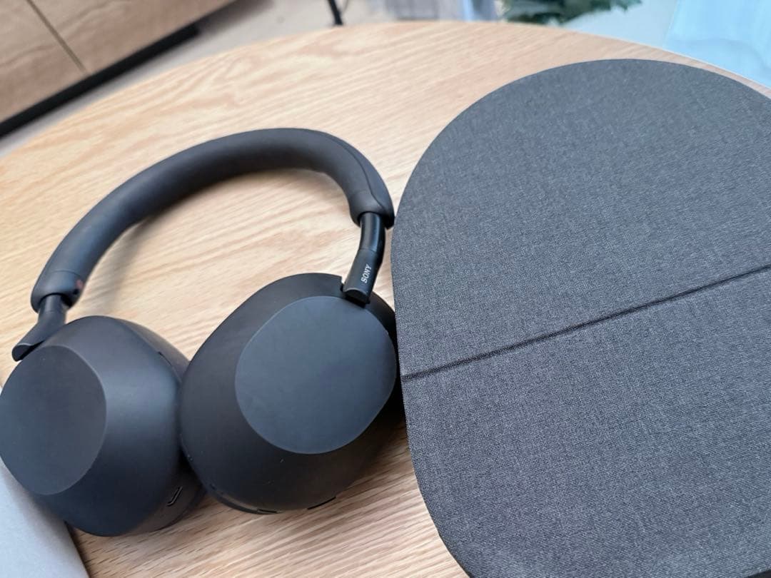 SONY ワイヤレスヘッドホン　WH1000XM5 BM