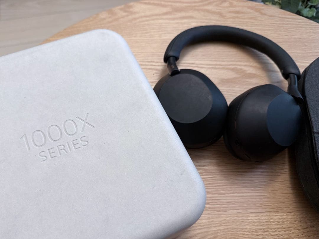 SONY ワイヤレスヘッドホン　WH1000XM5 BM