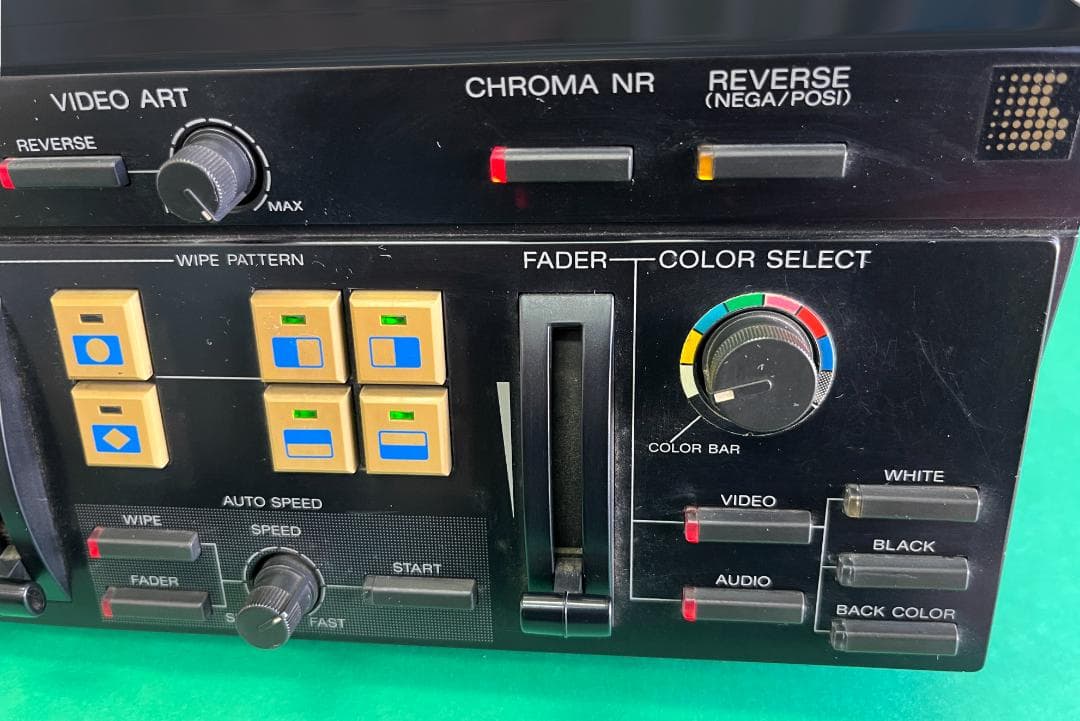 SONY XV-C900 ビデオマルチカラーコレクター 稼働品