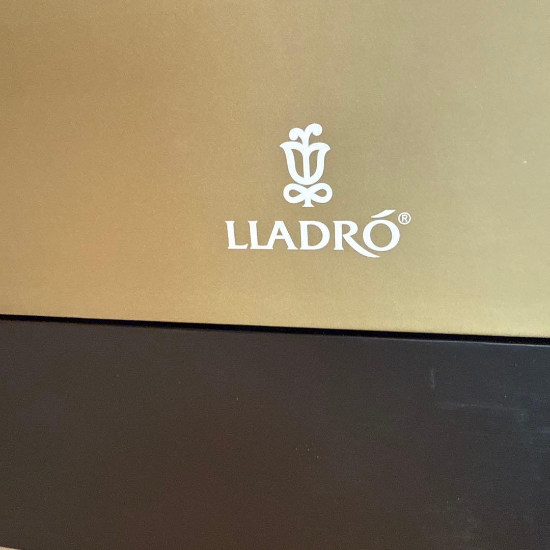 最終価格✨レア度Max Lladro リヤドロ　クリムトの接吻　廃盤品