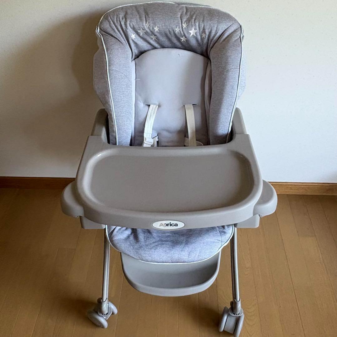 アップリカ　ユラリズム スマート プレミアム 手動スウィングタイプ