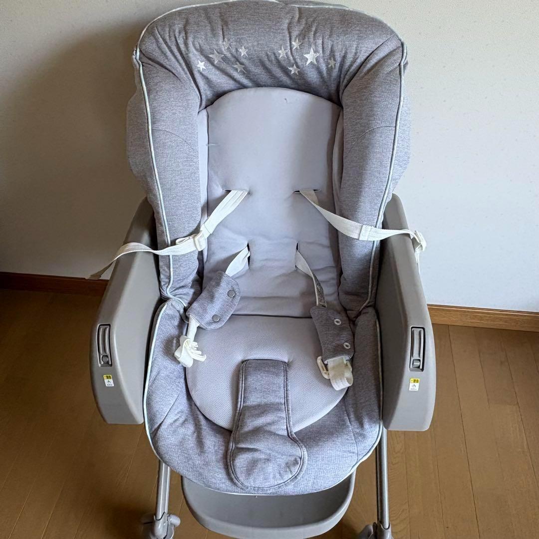 アップリカ　ユラリズム スマート プレミアム 手動スウィングタイプ