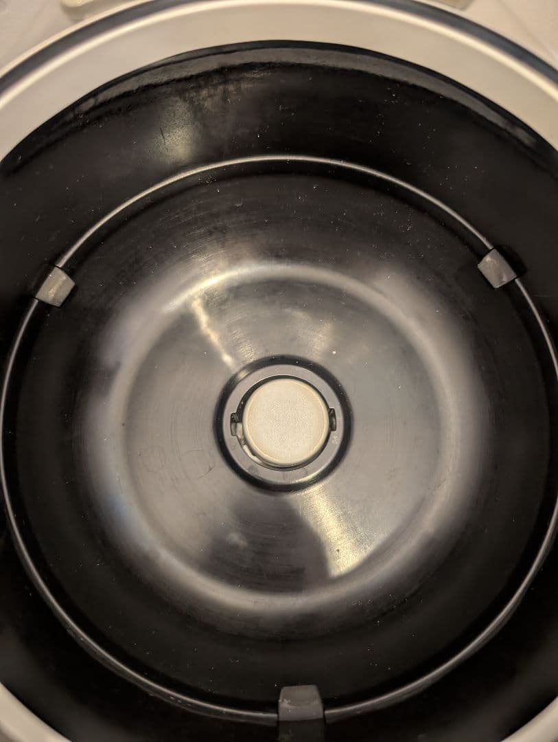 パナソニック　炊飯器　3合　SR-JW057 2017年製　内釜2023年購入