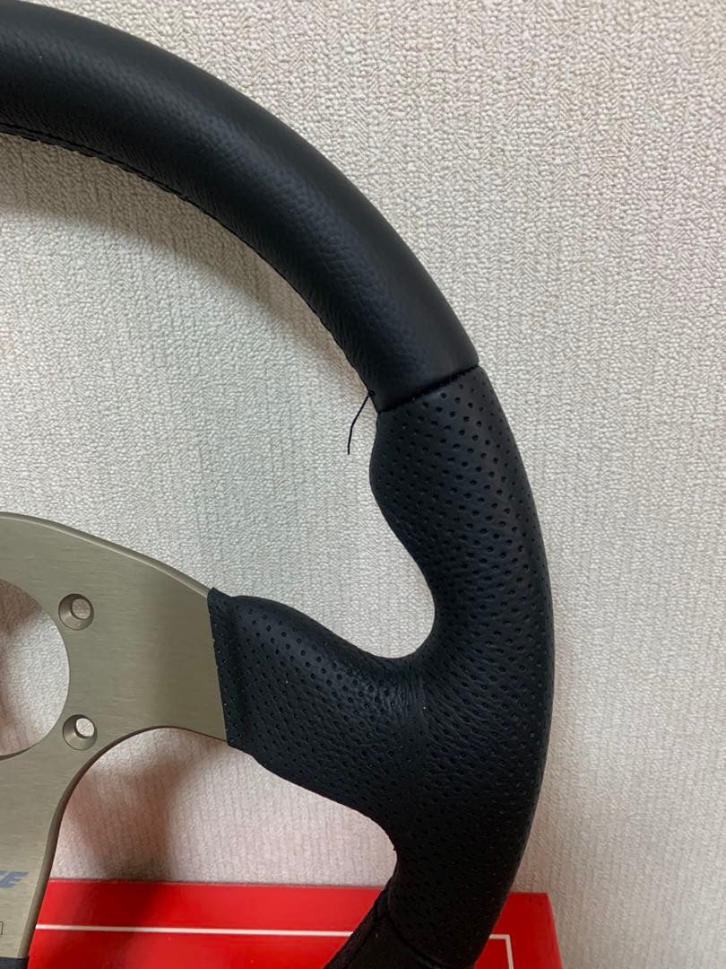 MOMO RECE 32 モモ　レース　32