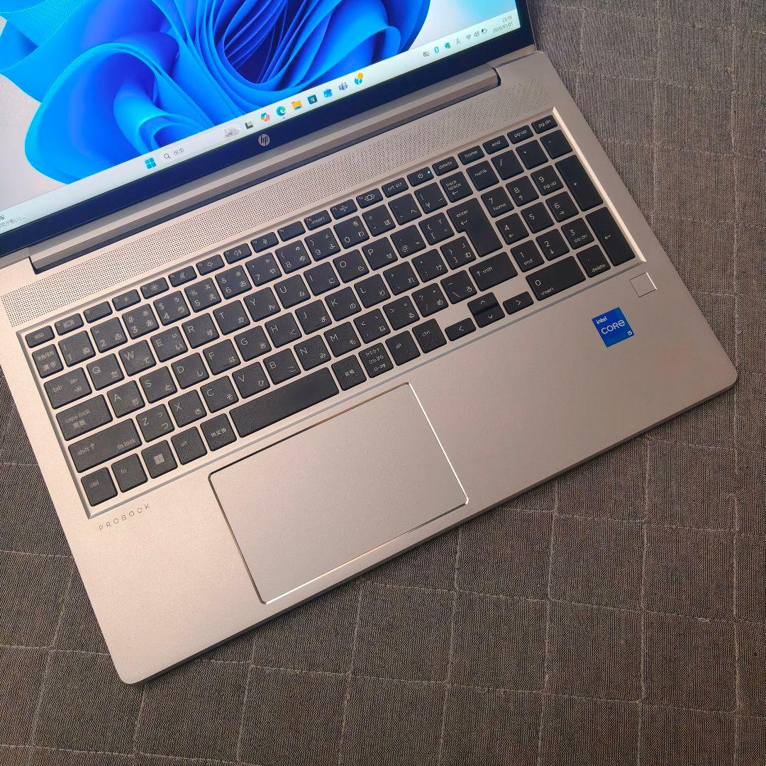 2024年8月 HP 良好 爆速 13世代 i5 32GB SSD 1TB