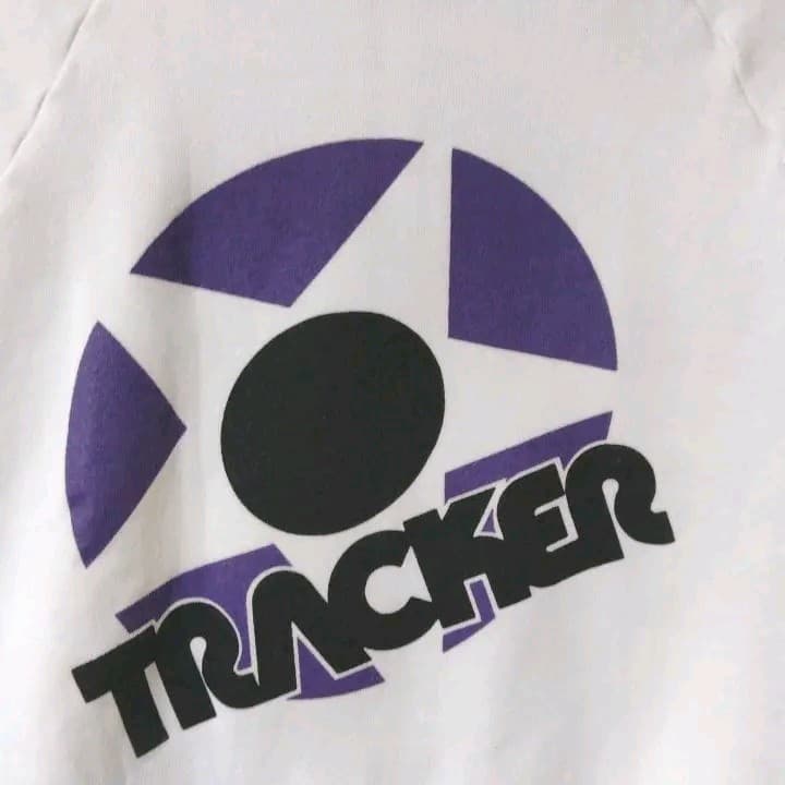 k*t様 TRACKER TRUCKS　ラグラン