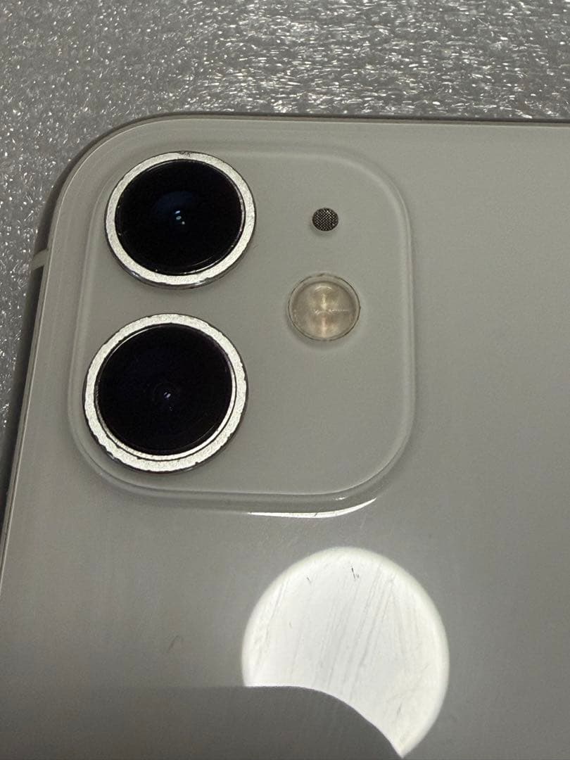 【Apple】iPhone11 64GB SIMロック解除済