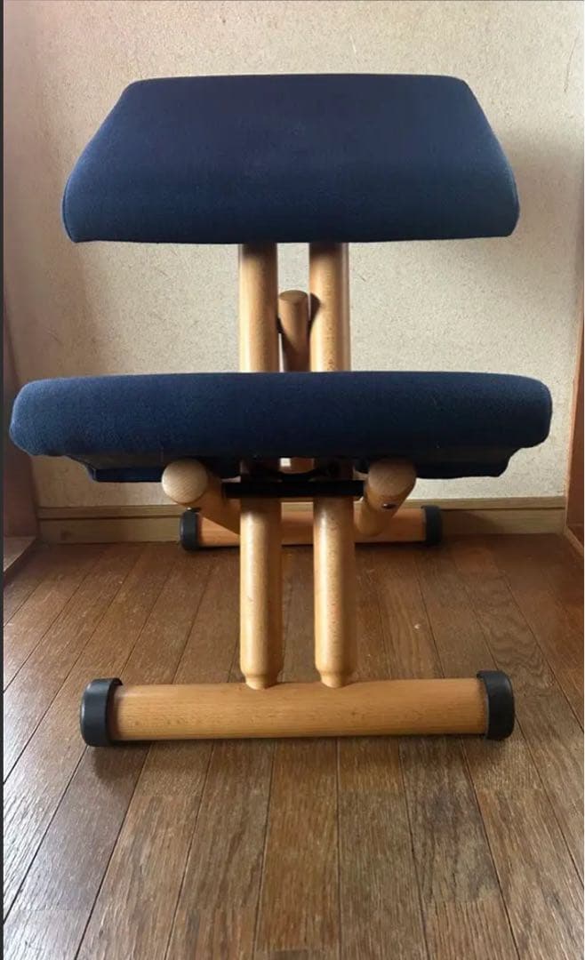 ストッケ マルチバランスチェアバランスチェア 学習椅子