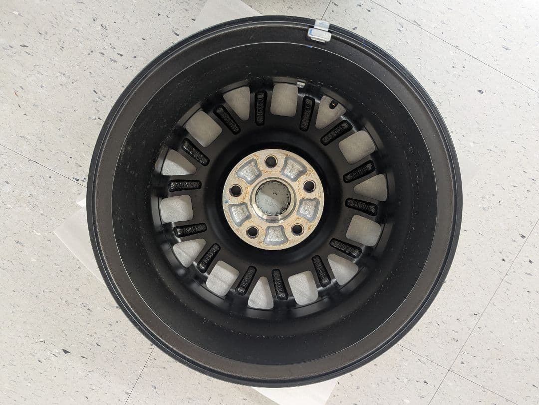 ホンダ　フリードe:HEV クロスター正ホイール４本セット(２個口)　新車外し①