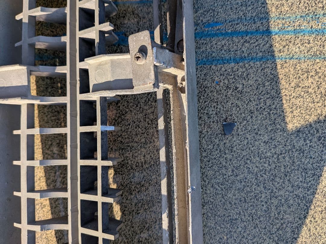 ハコスカのグリル