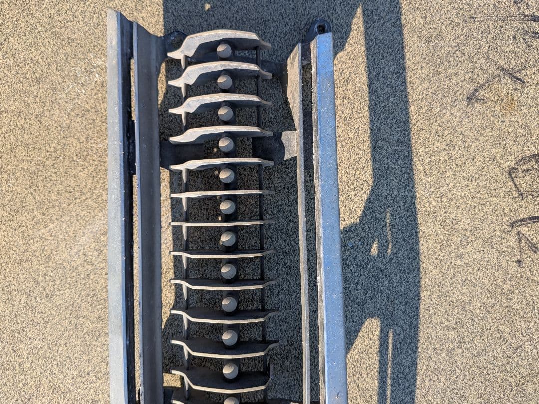 ハコスカのグリル