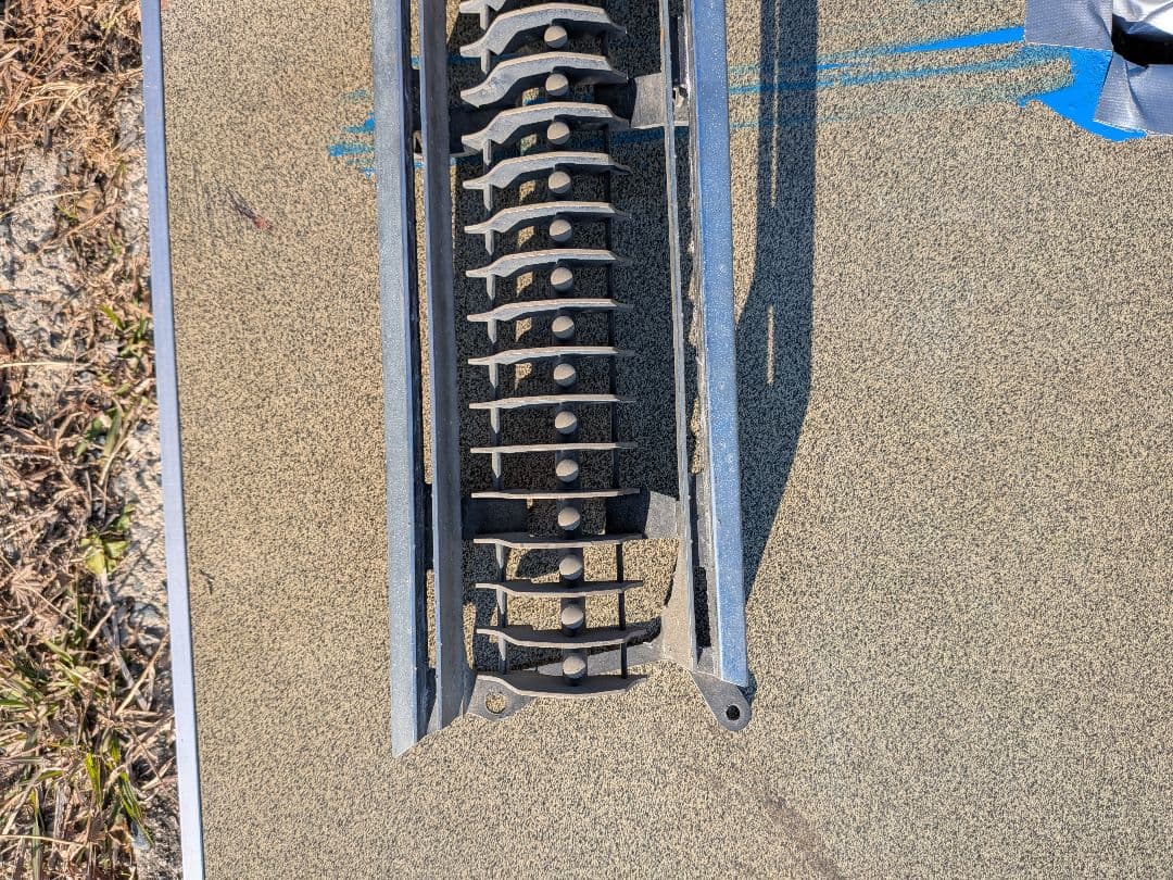 ハコスカのグリル