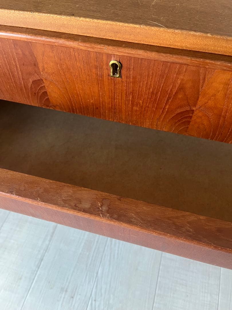 60-70年代 北欧 ビンテージ デンマーク製 4段 チェスト チーク