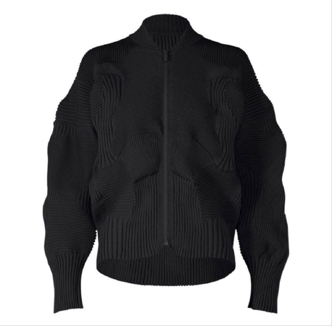 人気完売ISSEY MIYAKE KONEKONEコネコネジップアップ