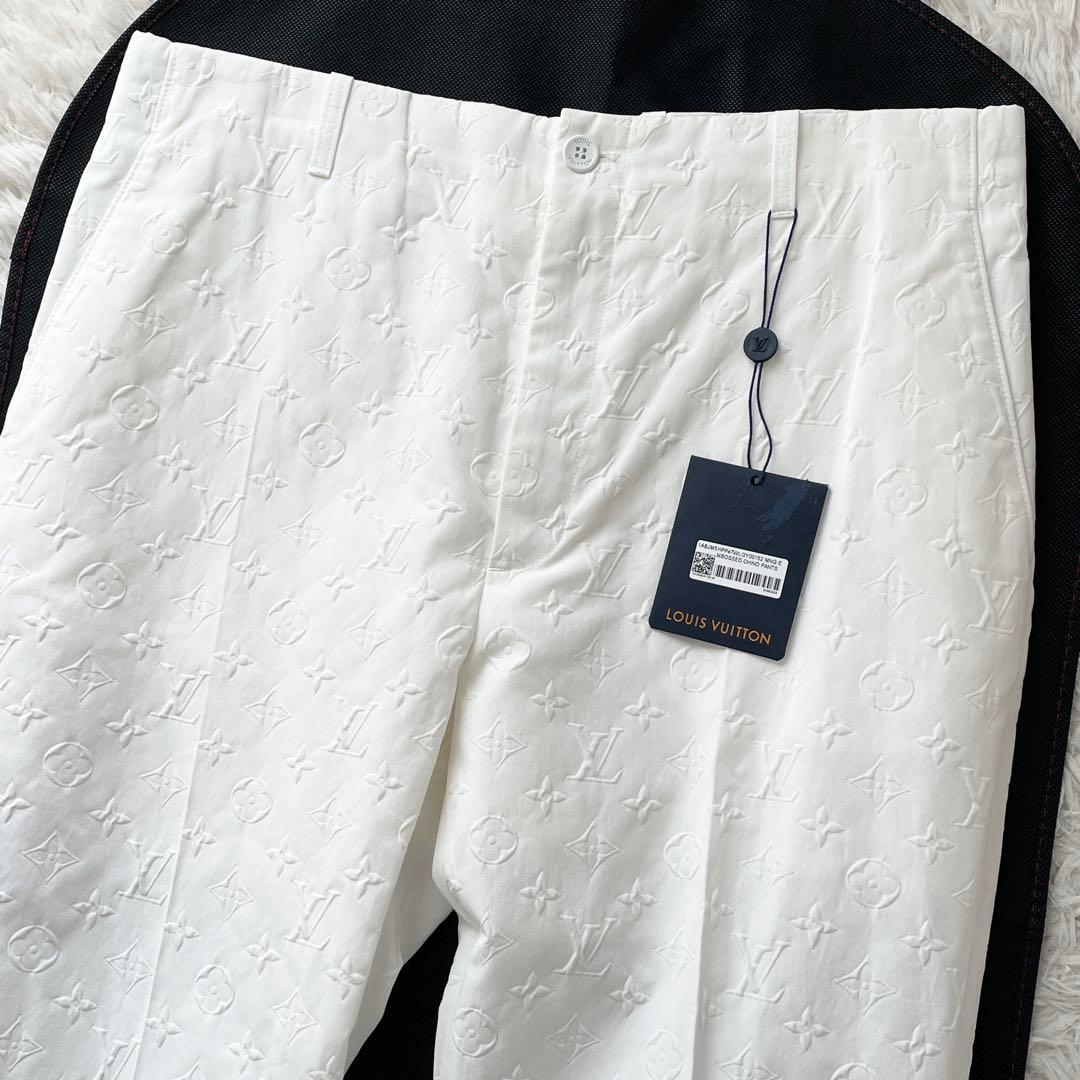 未使用品 XLサイズ Louis Vuitton エンボスモノグラム チノパンツ