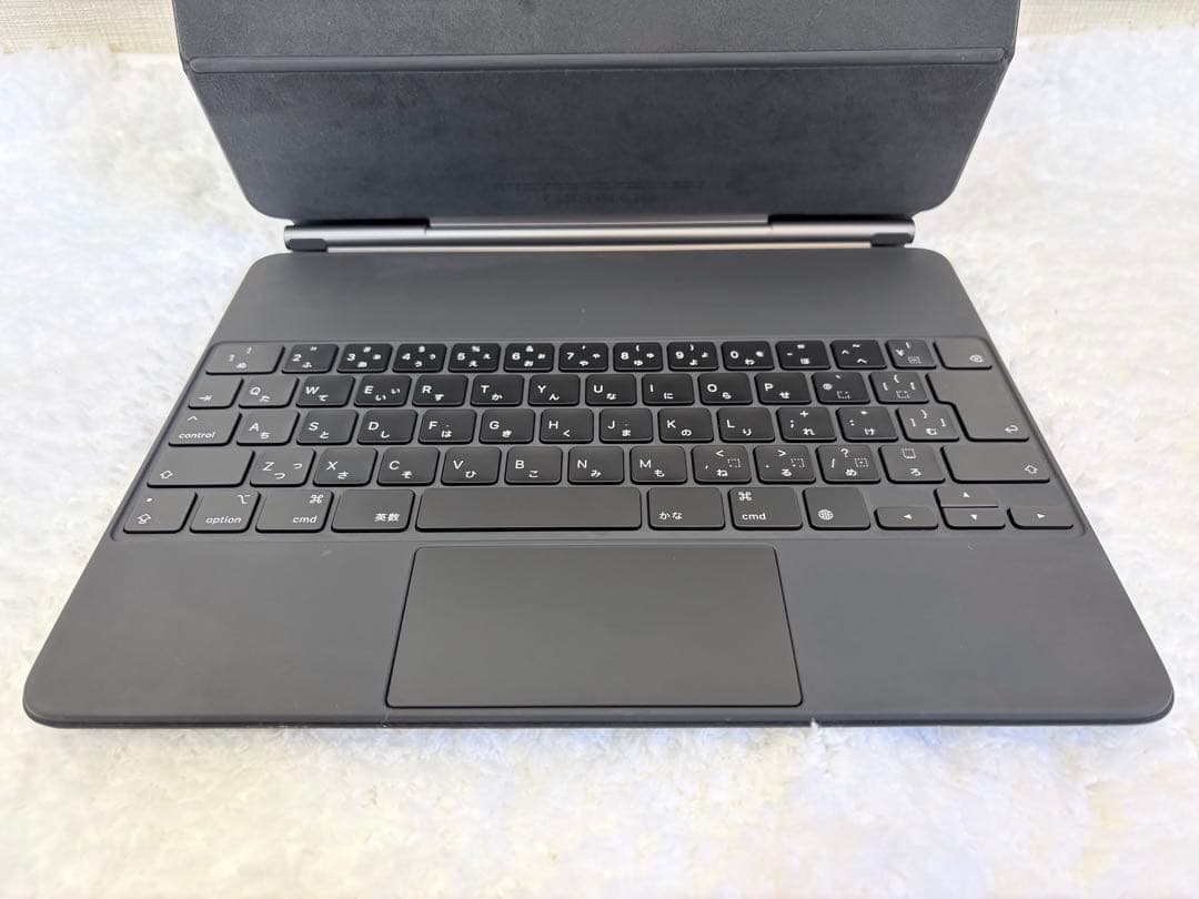 【美品】Apple Magic Keyboard 12.9インチ　A2480