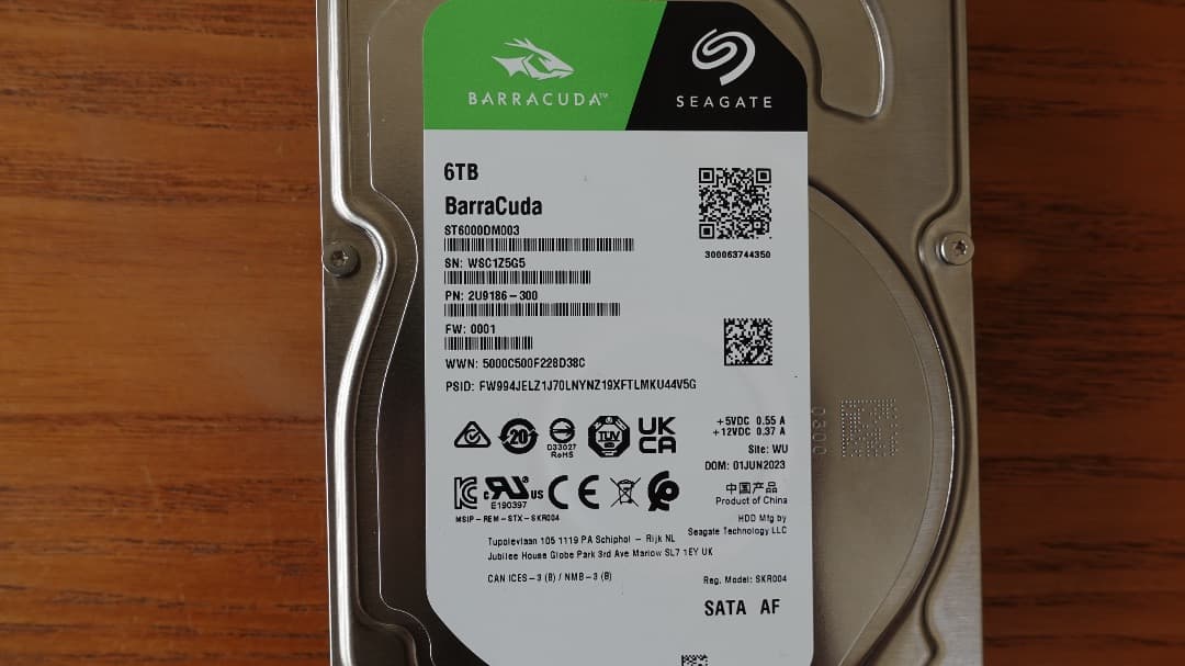 内蔵型ハードディスクドライブ Seagate Barracuda 6TB HDD