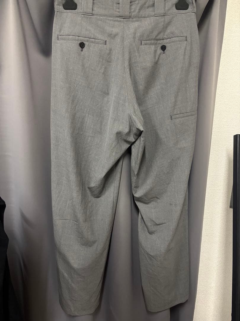 PRADA グレースラックス