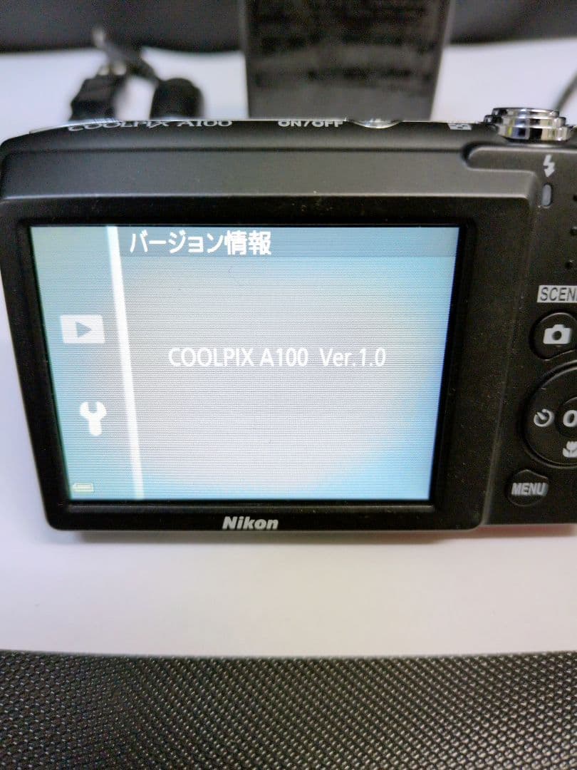 Nikon コンパクトデジタルカメラ COOLPIX A100　M2855