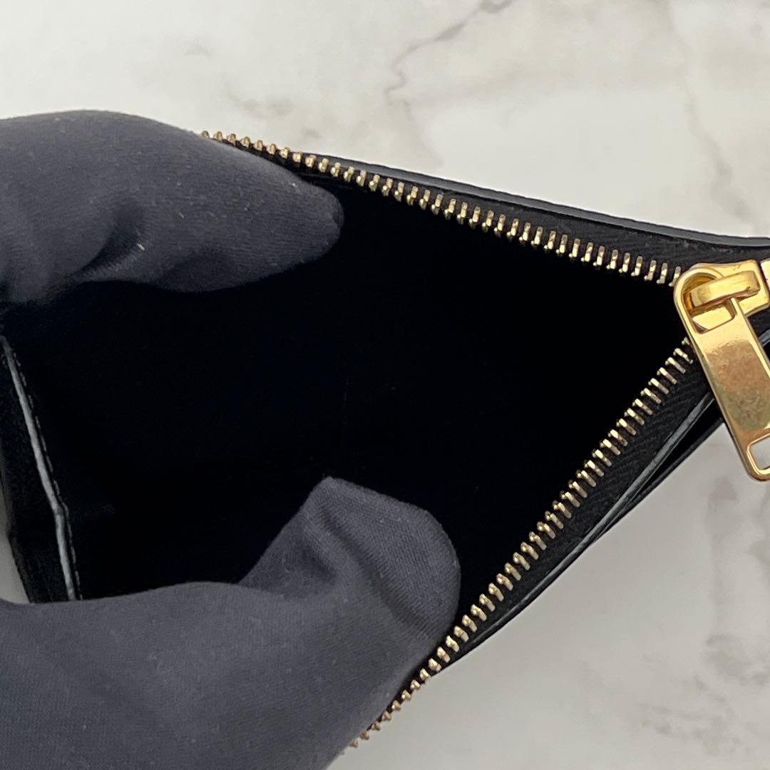 セリーヌ ジップ付きカードホルダー ケース ブラック CELINE