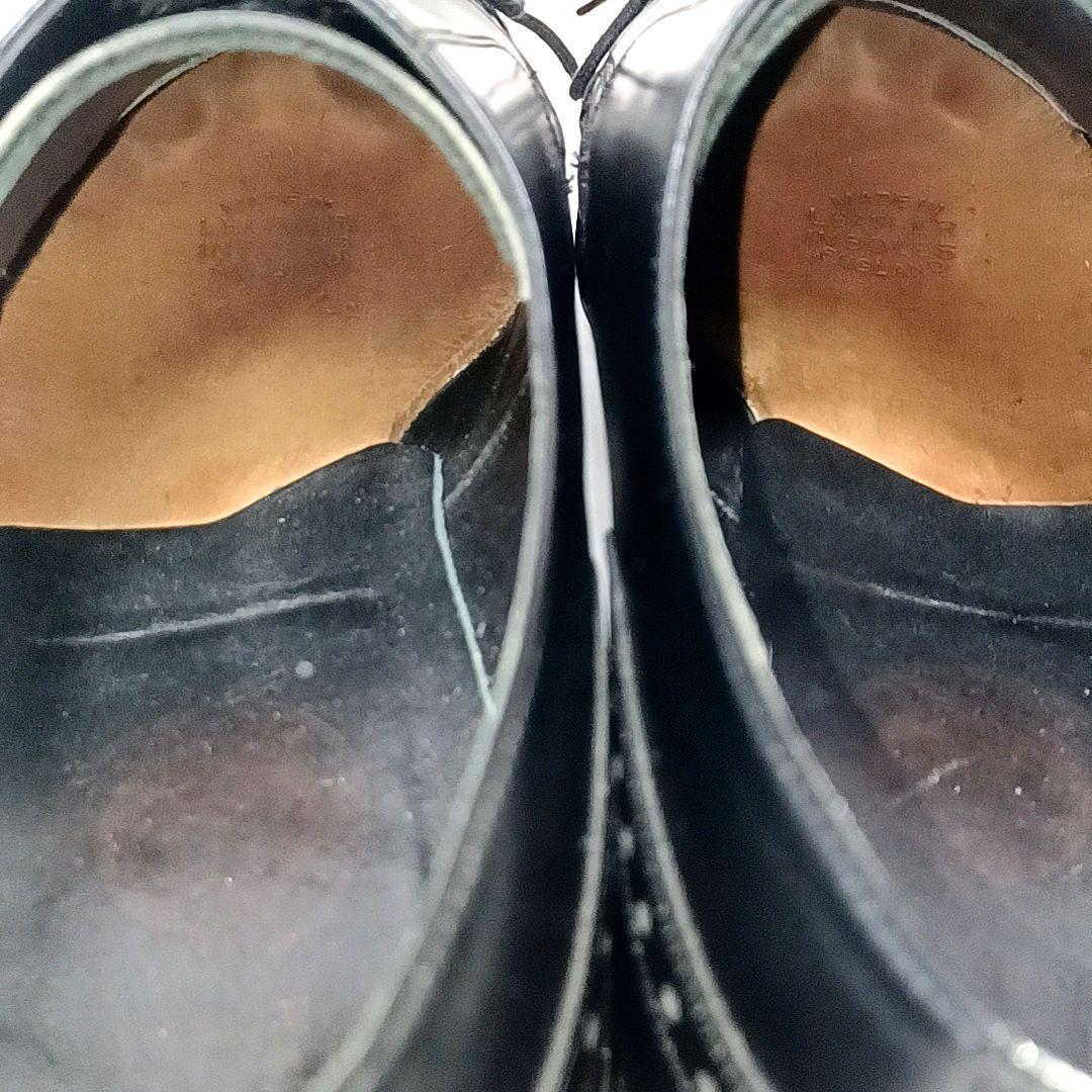 美品★CHEANEY　チーニー　ガラスレザー　外羽根　ストレートチップ　ブラック