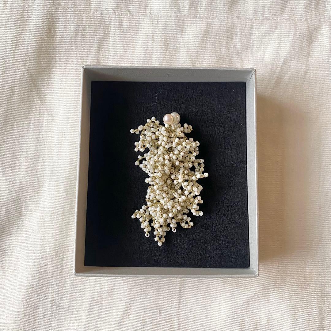 fua accessory 始まりの時 ピアス Ｌアイボリー　片耳用