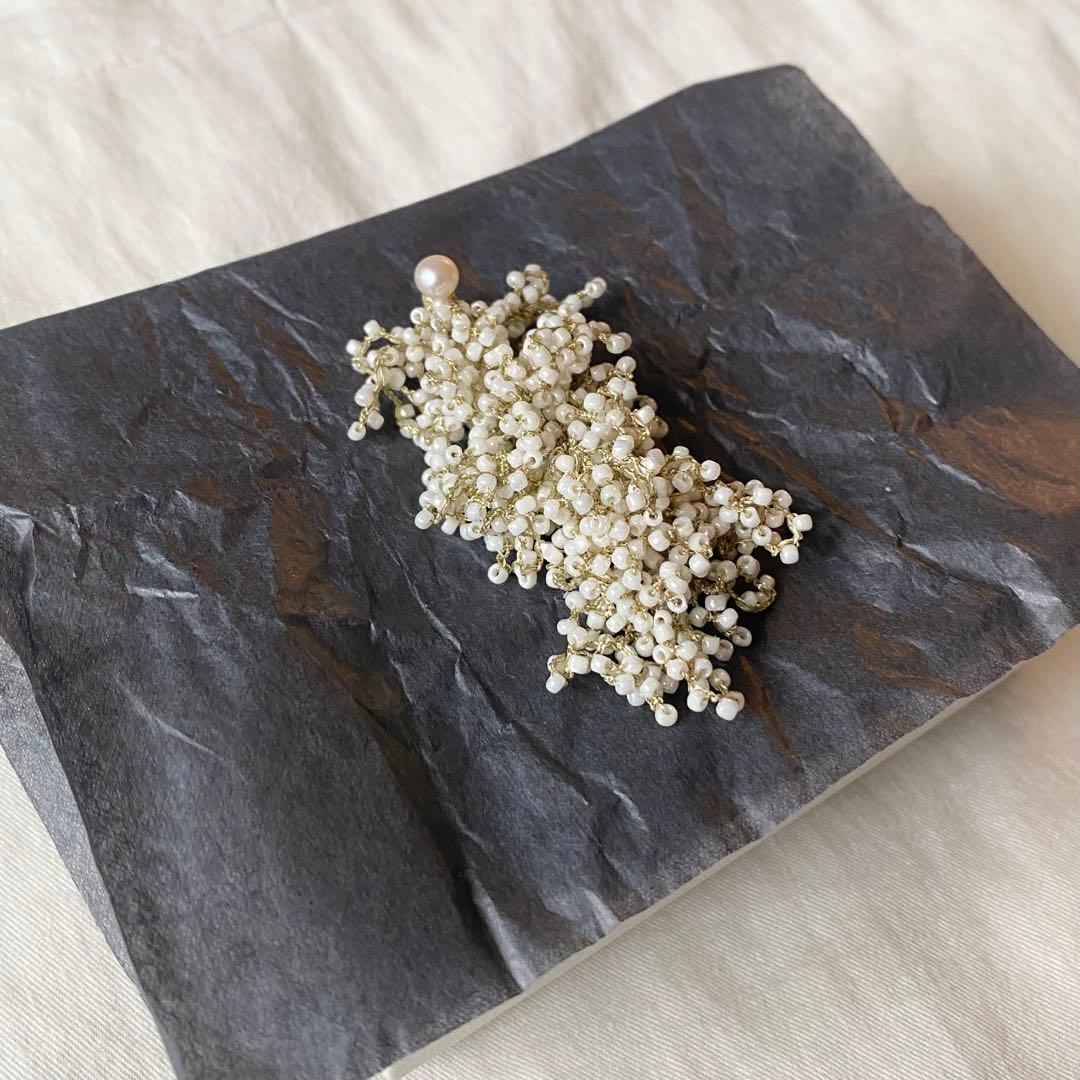 fua accessory 始まりの時 ピアス Ｌアイボリー　片耳用