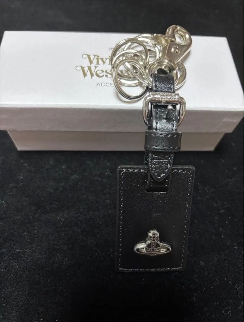 新品ヴィヴィアンウエストウッド ★キーリング キーホルダー ブラック