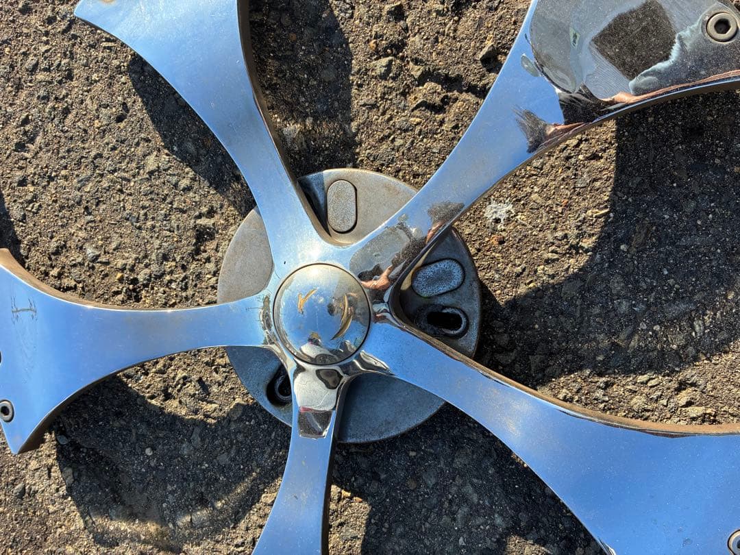 ホイール　スピナー　スピンナー　メッキ　アメ車　ラグジュアリー