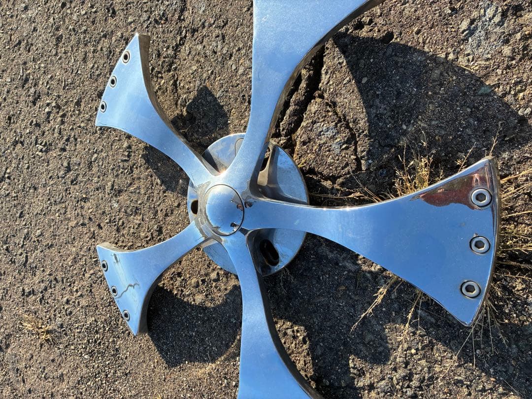 ホイール　スピナー　スピンナー　メッキ　アメ車　ラグジュアリー