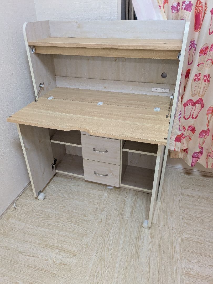 ナチュラルカラー パソコンデスク　折りたたみデスク　引き取りの場合300円