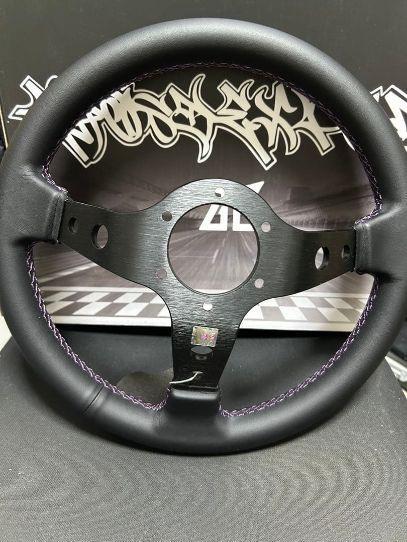 Ghostex podステアリングホイール 黒/紫