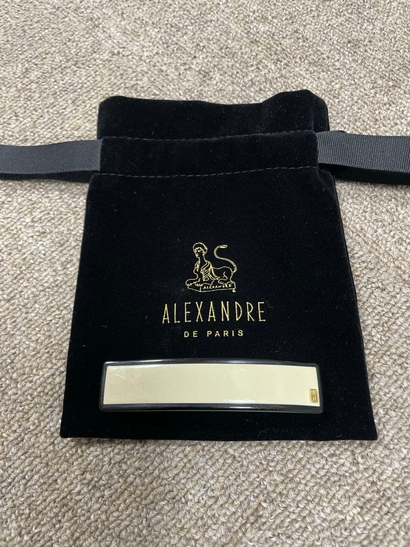 アレクサンドルドゥパリ バレッタ ベージュ　ヘアアクセサリー