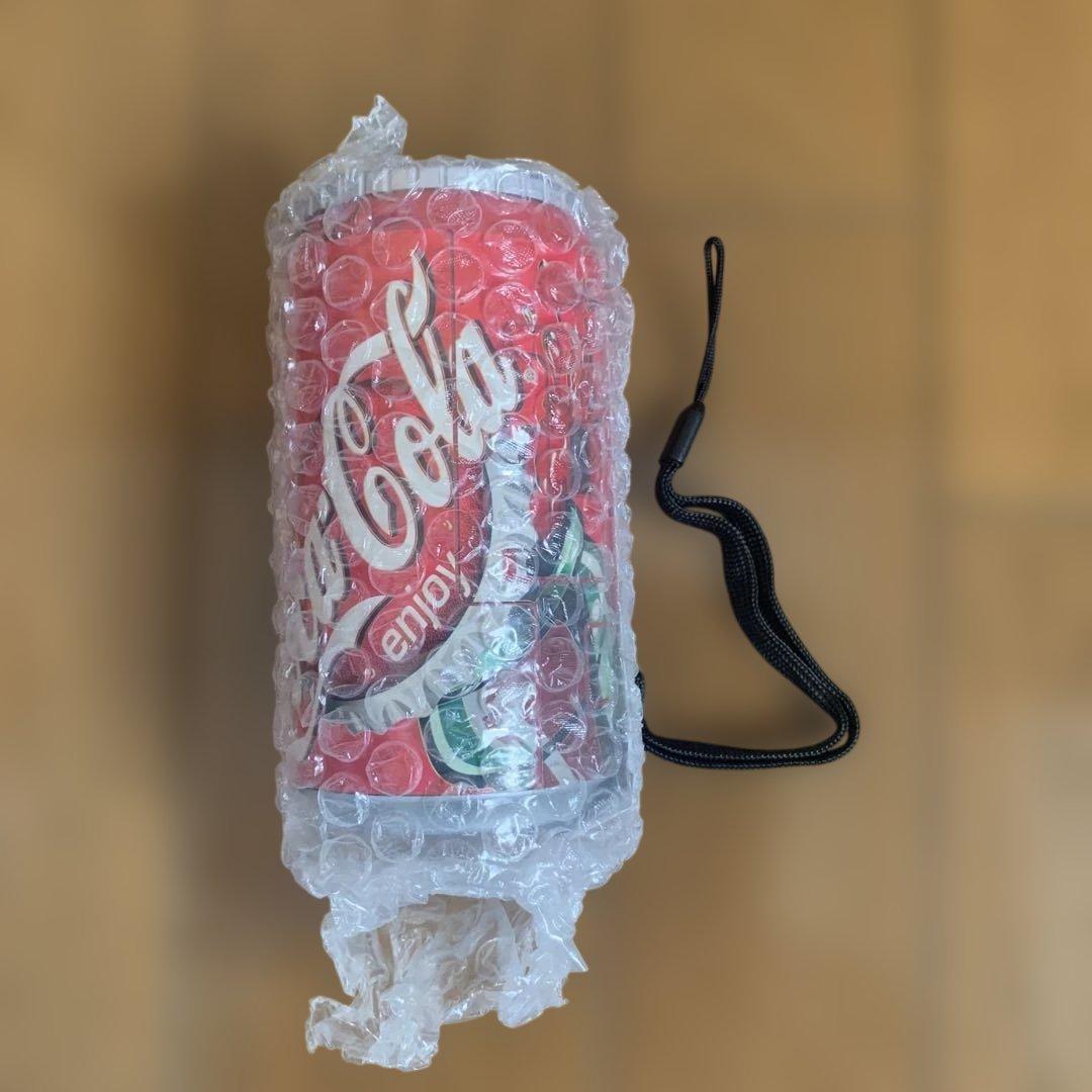 コカコーラ　缶　フィルムカメラ
