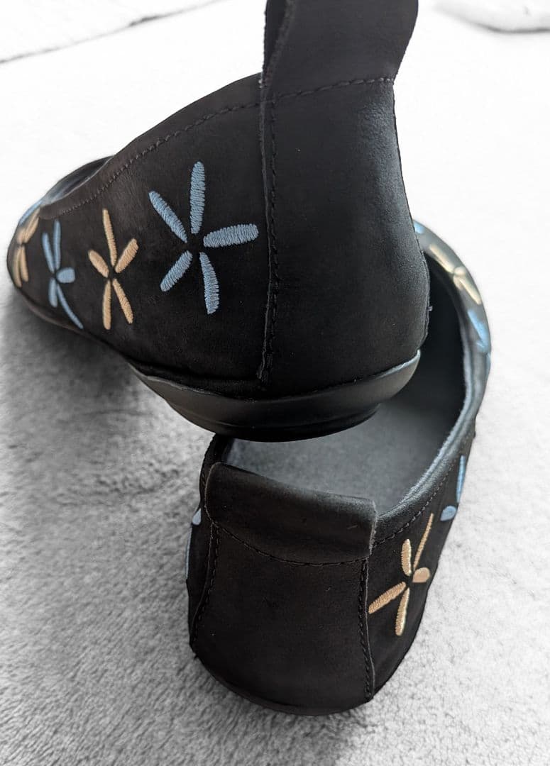 CAMPER ライトニナ フラットシューズ 刺繍 花柄 23.5 極美品