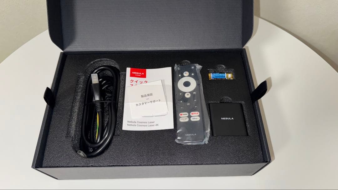 はら　nebula 4k laser(別売スタンド付)