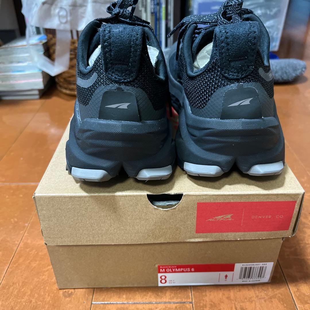 シューズ ALTRA OLYMPUS 6