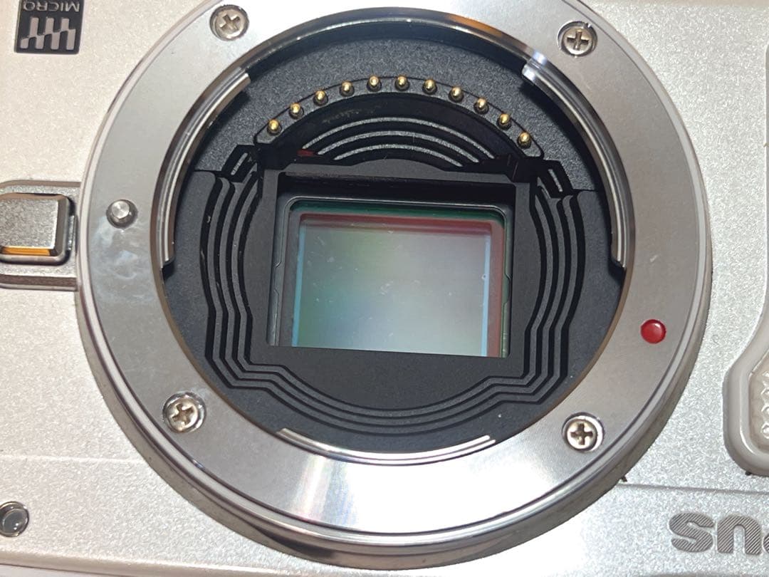 OLYMPUS PEN Lite E-PL6 ホワイト