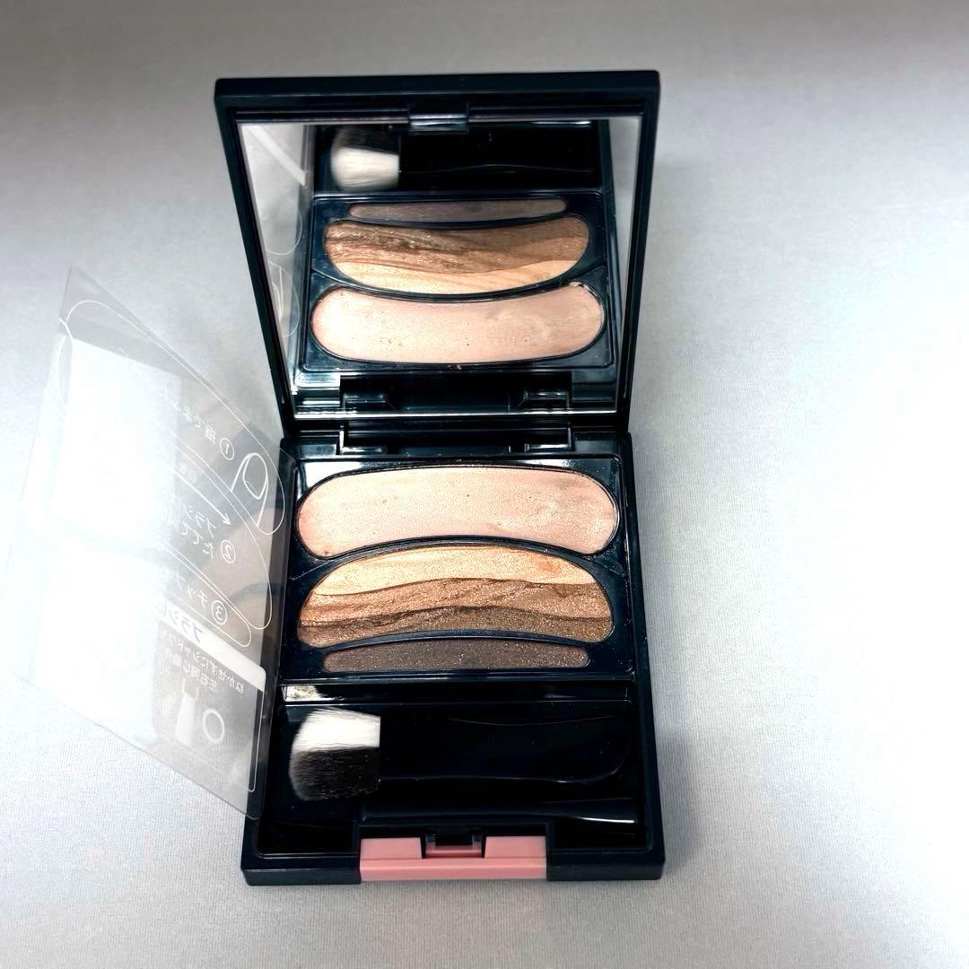 AUBE オーブ ブラシひと塗り シャドウ N 11 ブラウン系 アイシャドウ