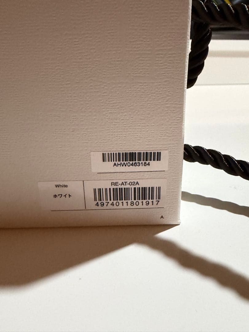 【新品未使用】リファ ストレートアイロン プロ RE-AT-02A ホワイト