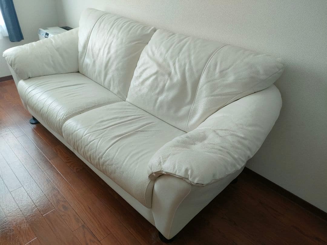 Y*a イタリア製 高級ソファ 総本革張 サコモディ２.５人掛け