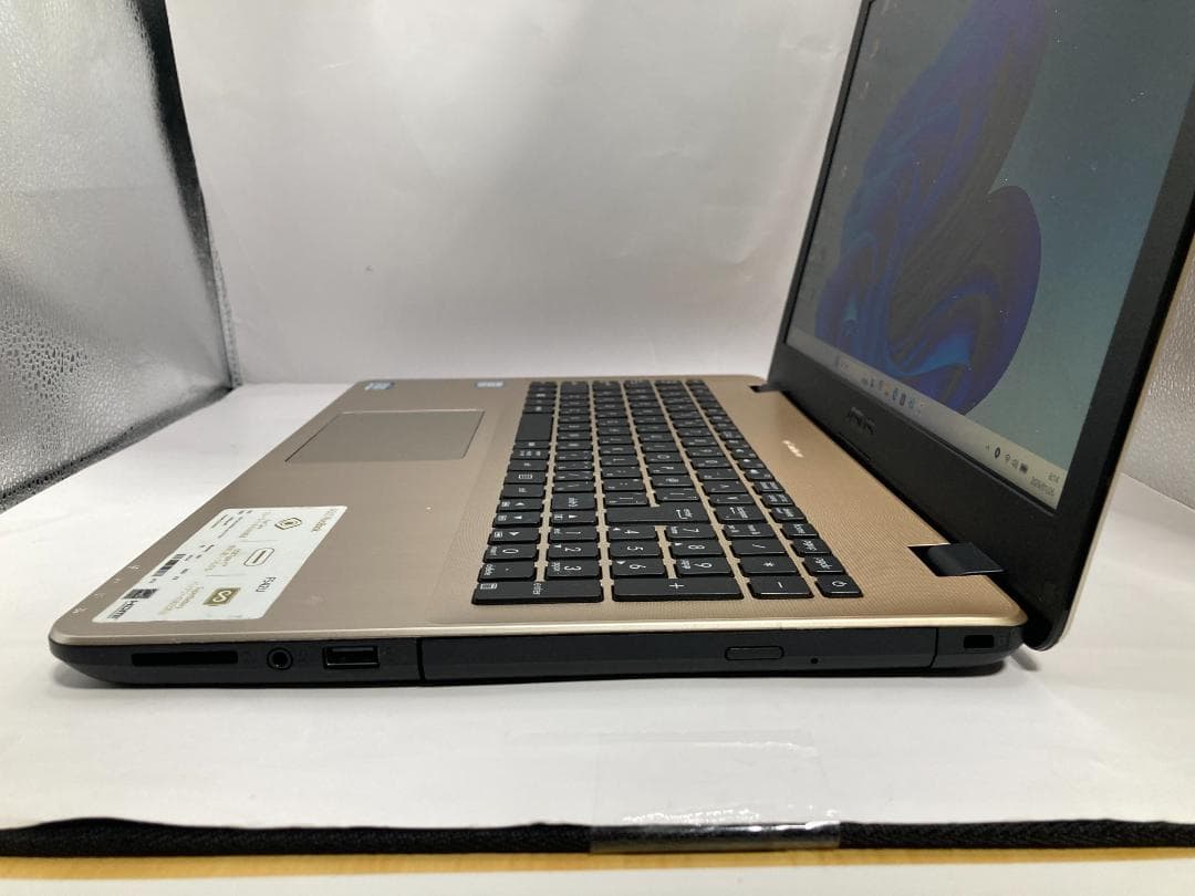 爆速i5第8世代/16GB/新品SSD512GB/Office/DVD