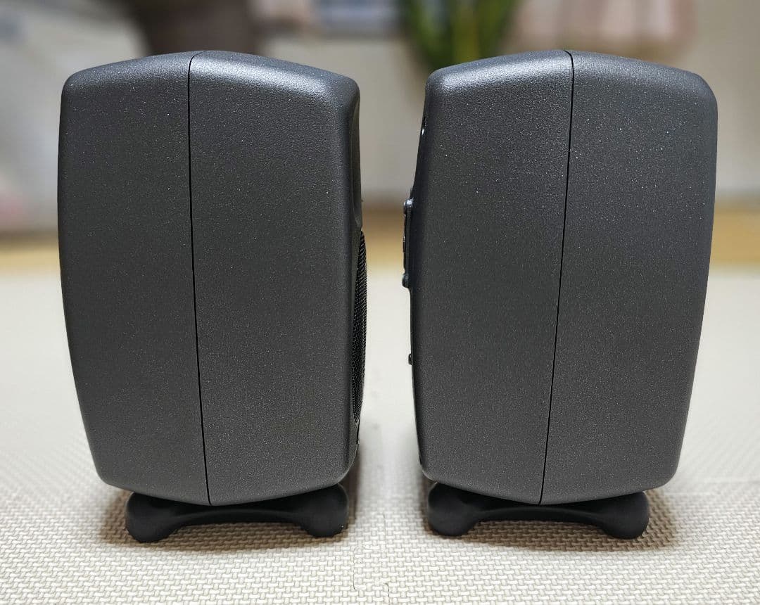 極美品 GENELEC 8020D モニタースピーカーセット