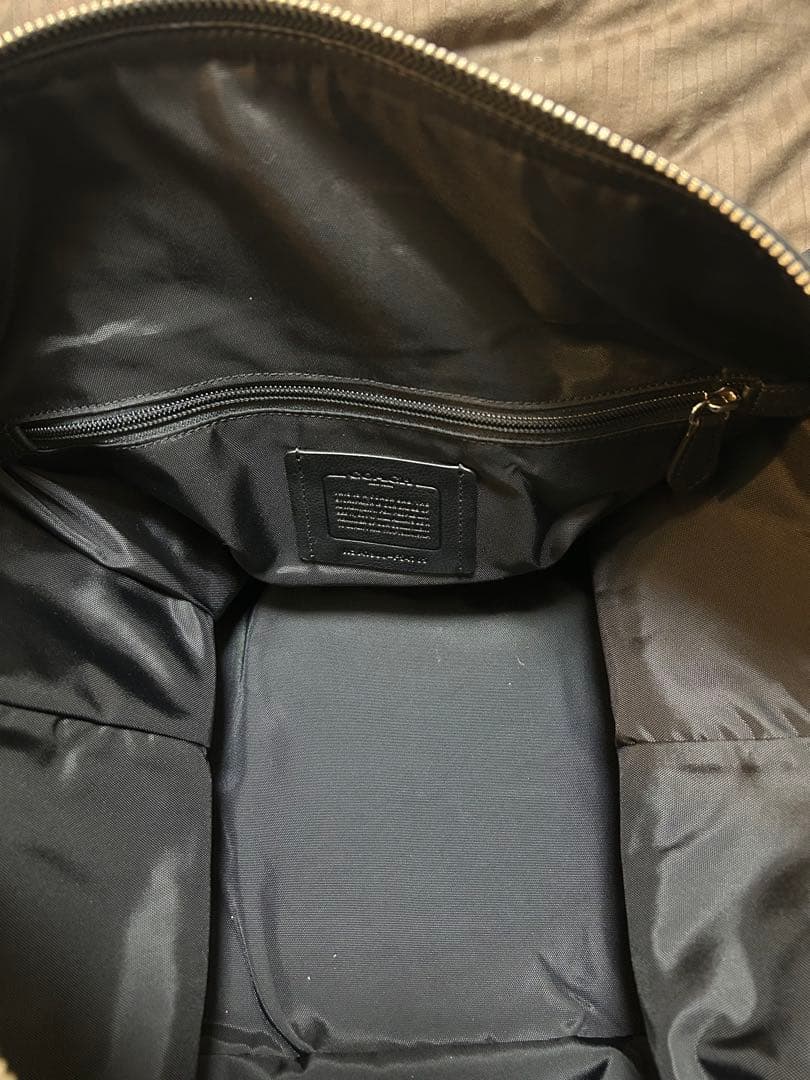 COACH 黒のレザー ボストンバッグ