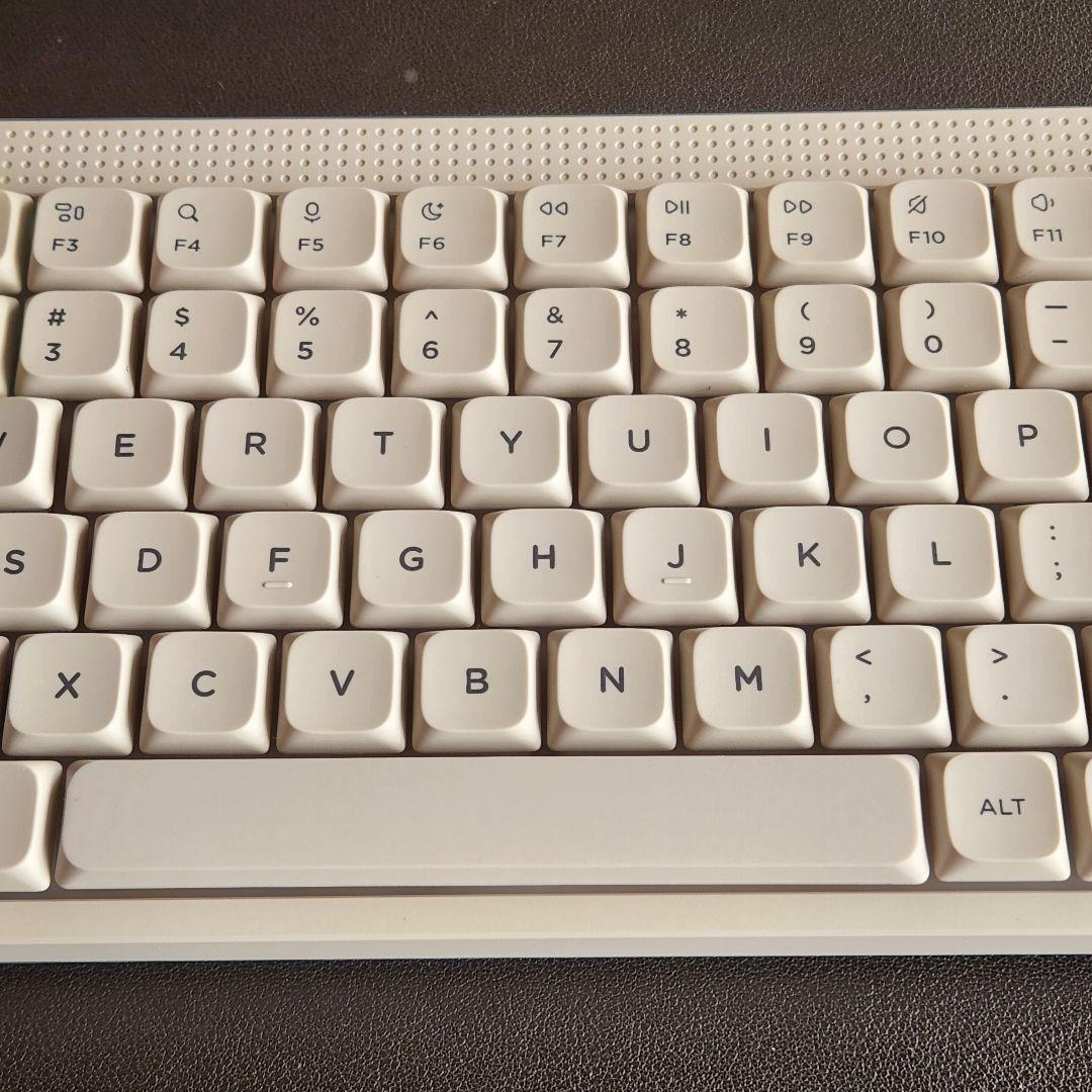 Nuphy Node 75 Lunar White 赤軸 Red Nano