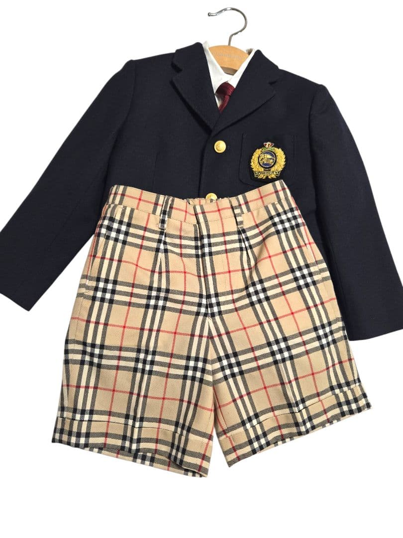 BURBERRY エンブレムジャケット ノバチェック ハーフパンツ ネクタイ等
