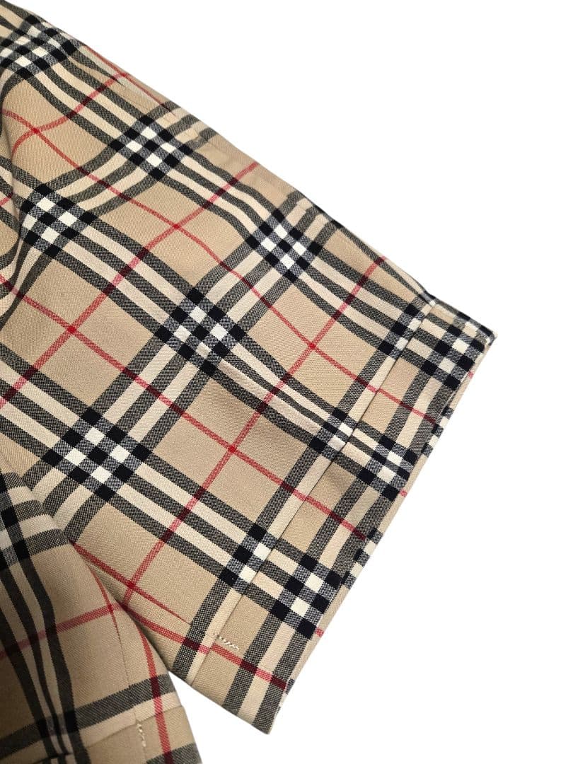 BURBERRY エンブレムジャケット ノバチェック ハーフパンツ ネクタイ等