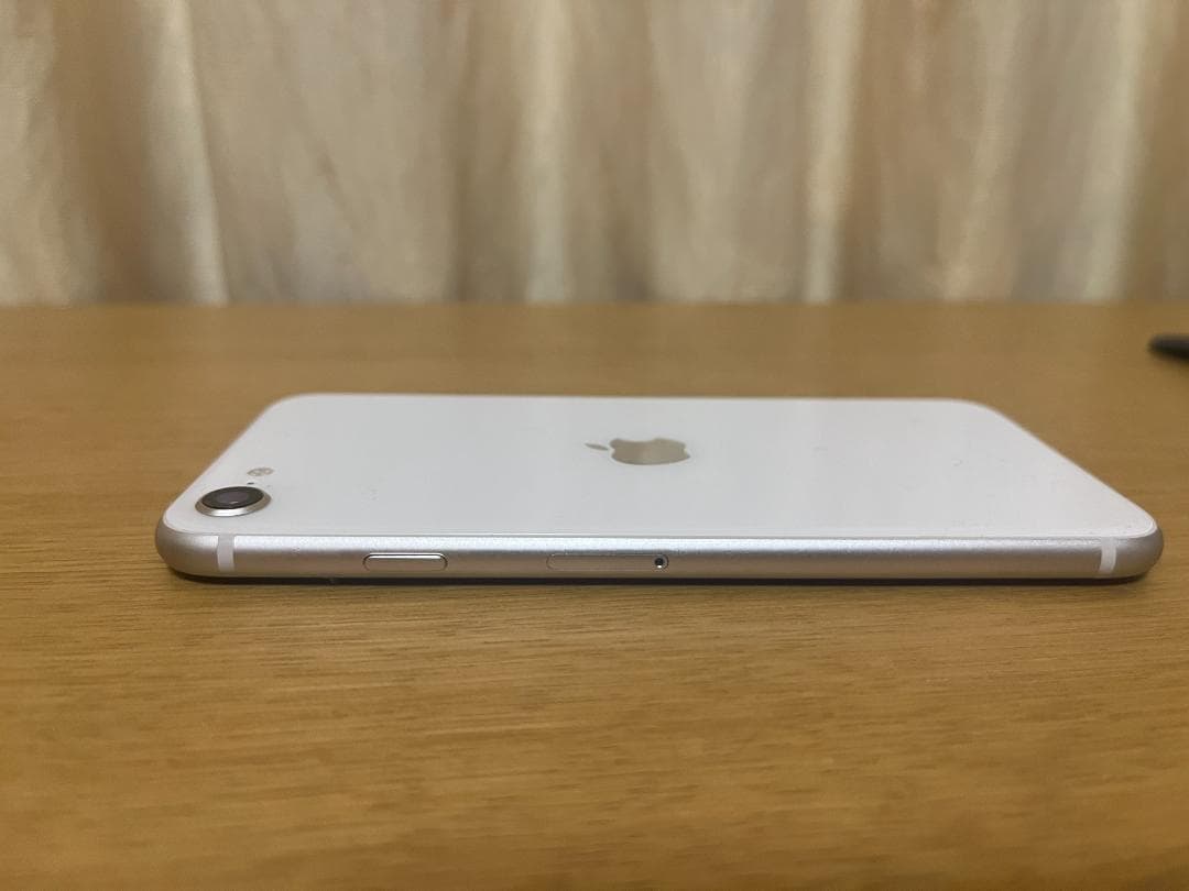 iPhone SE3 Starlight 128GB ジャンク